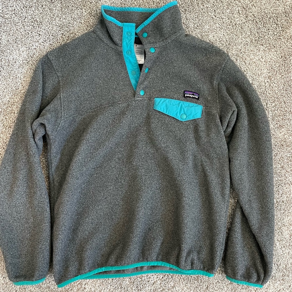 Women’s Patagonia Synchilla Fleece Sweatshirt - Grey